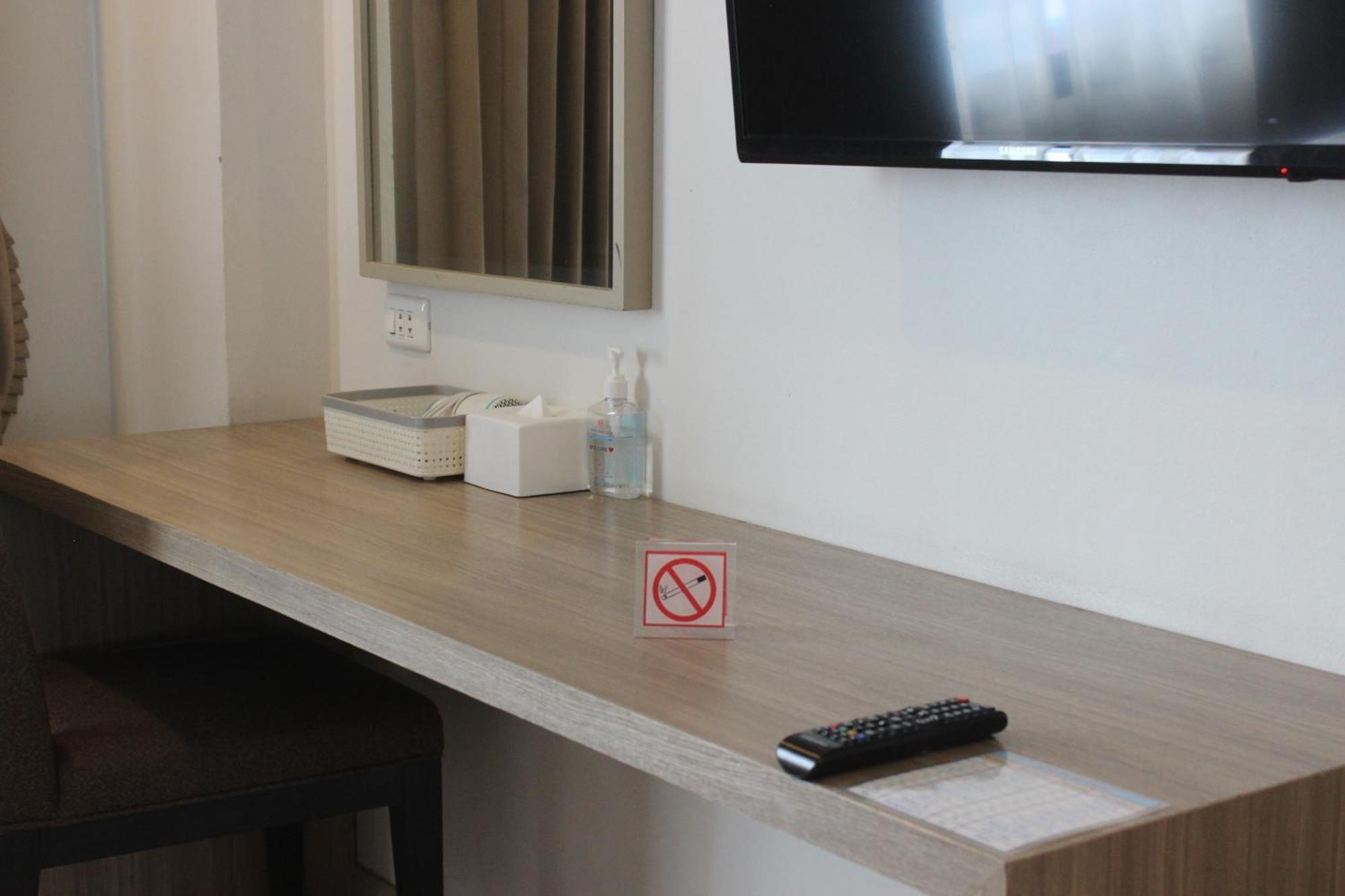 Leosor Hotel Nakhon Ratchasima Luaran gambar