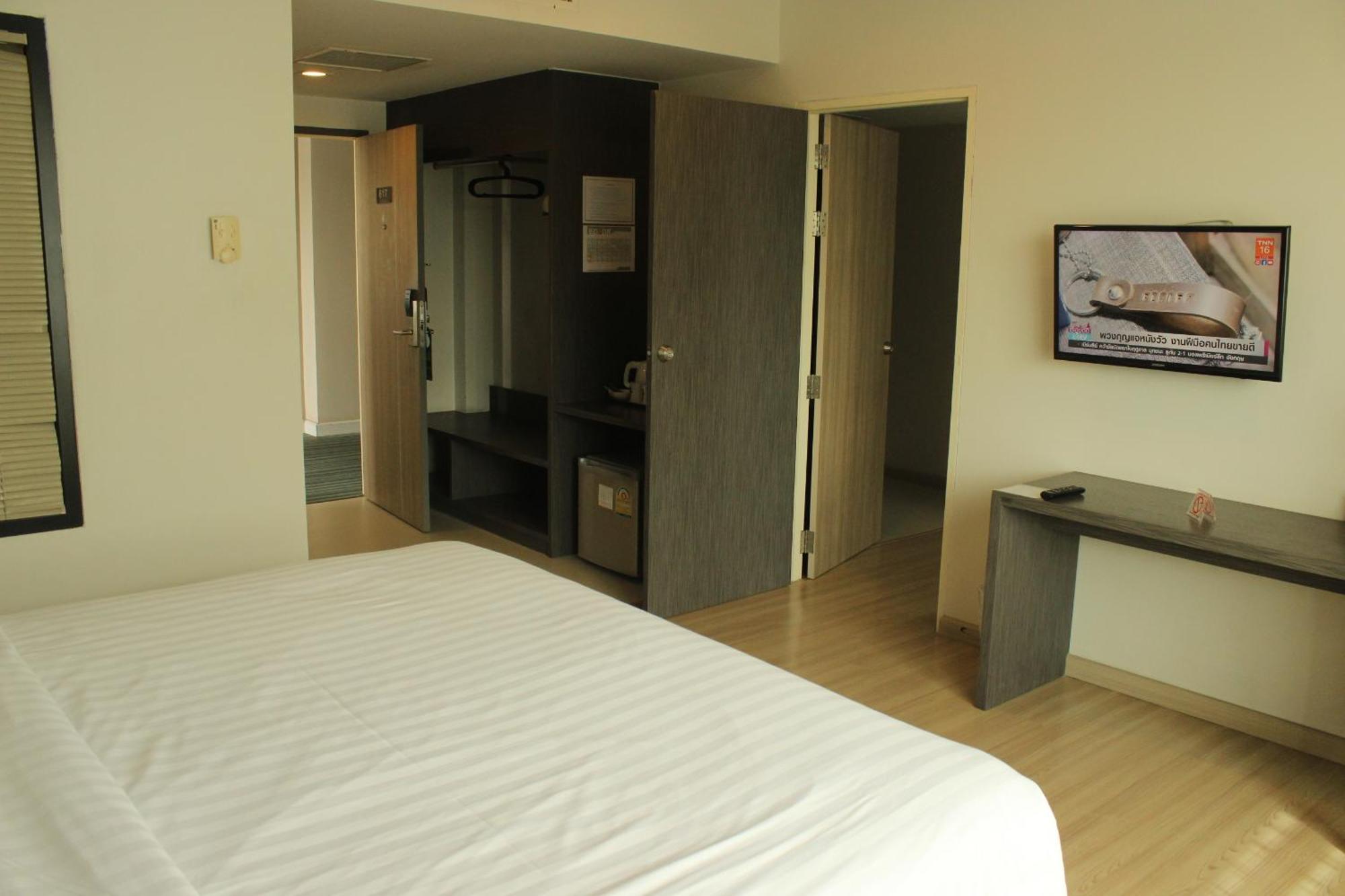 Leosor Hotel Nakhon Ratchasima Luaran gambar