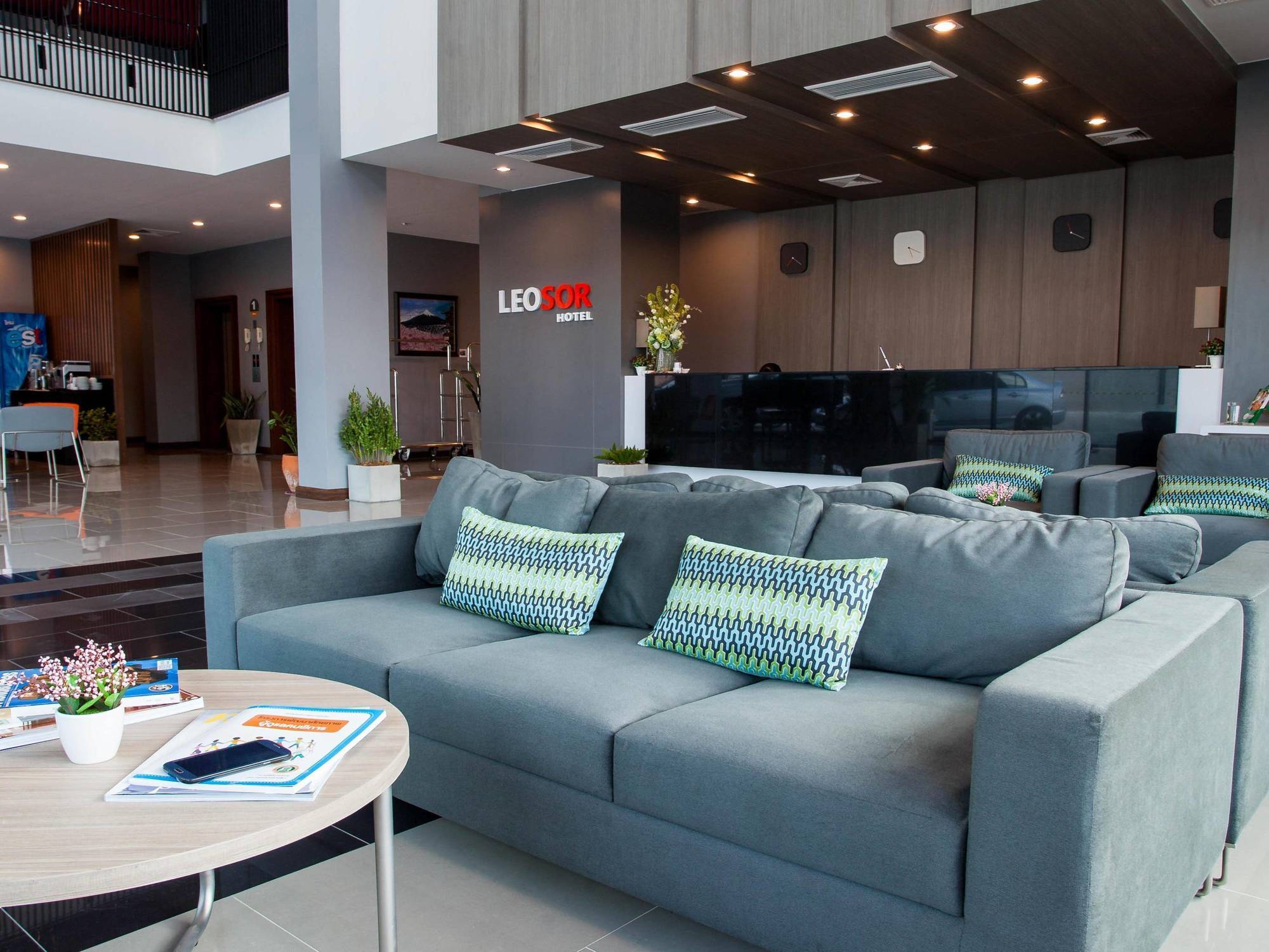 Leosor Hotel Nakhon Ratchasima Luaran gambar