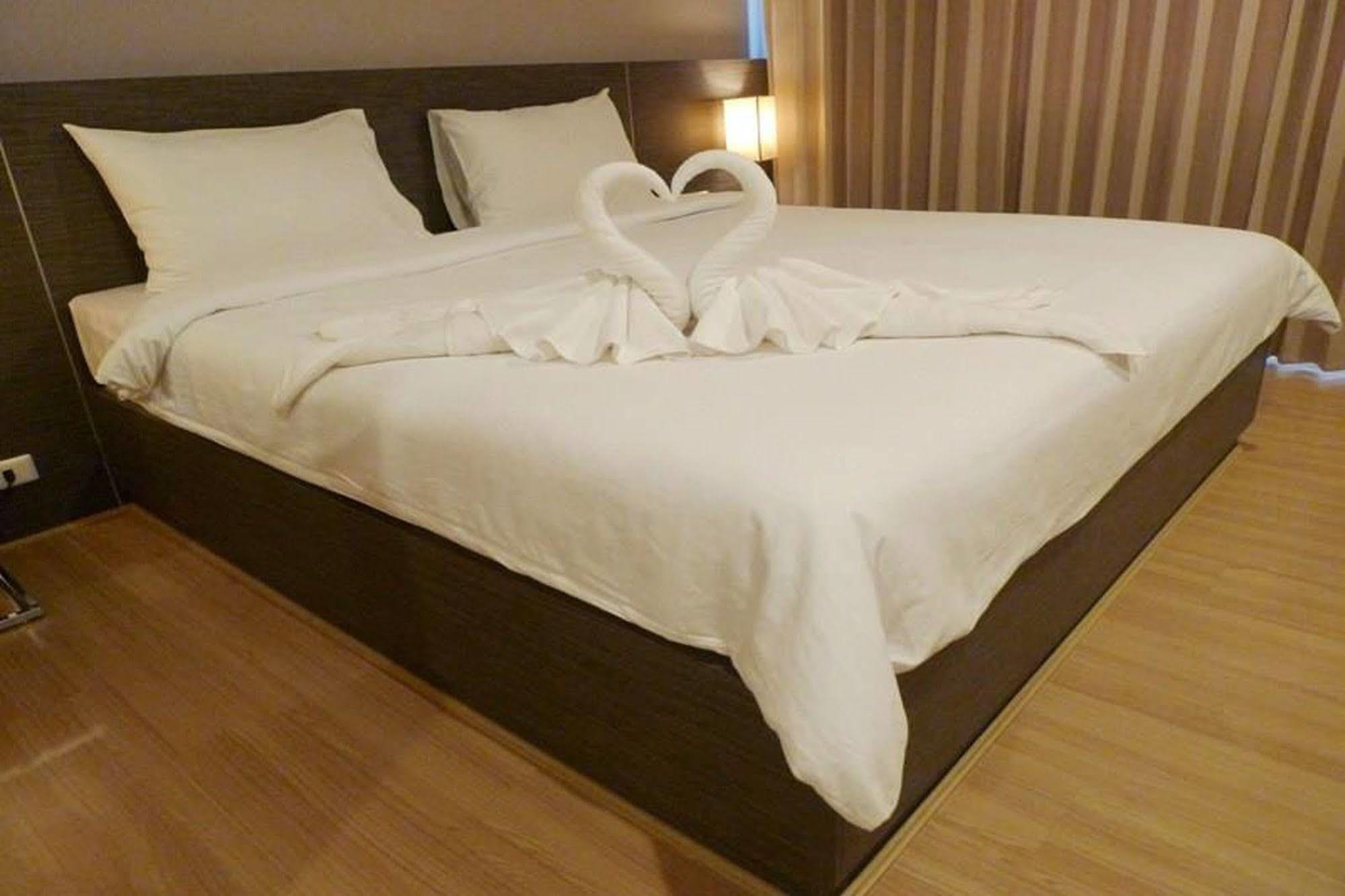 Leosor Hotel Nakhon Ratchasima Luaran gambar