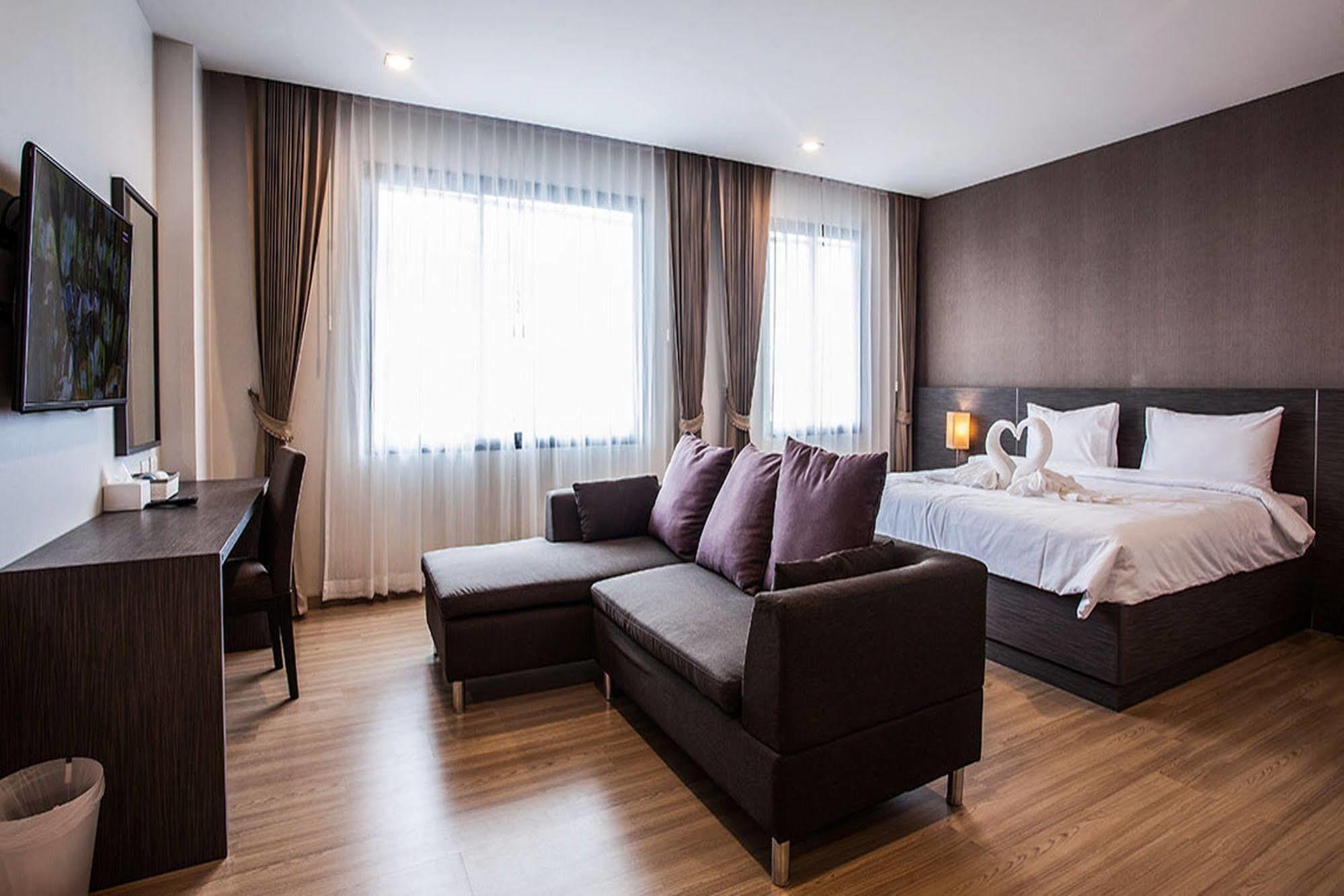 Leosor Hotel Nakhon Ratchasima Luaran gambar