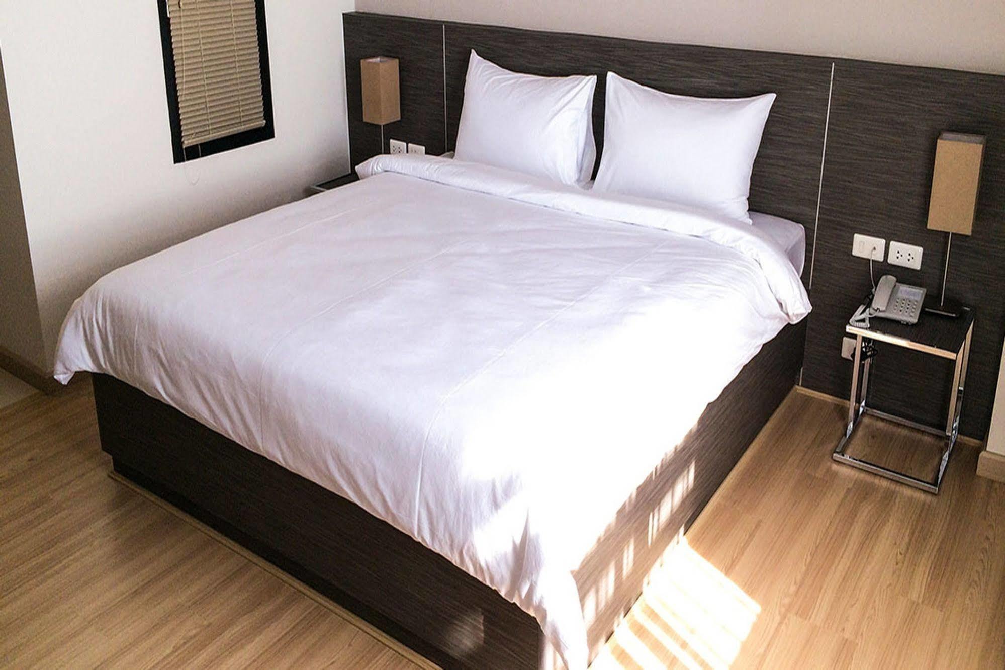 Leosor Hotel Nakhon Ratchasima Luaran gambar